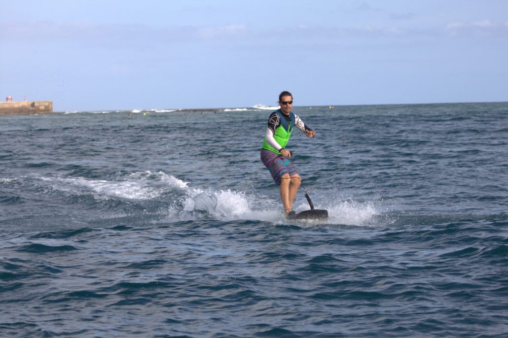 Jet Surf Canary - Winter